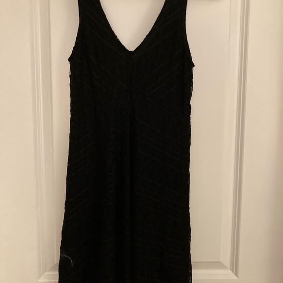 Little black dress! Fitted with lace overlay! - Picture 1 of 2